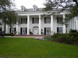 The mansion for the Governor of Louisiana